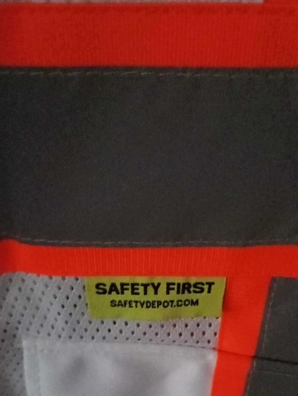 N/A safety vest